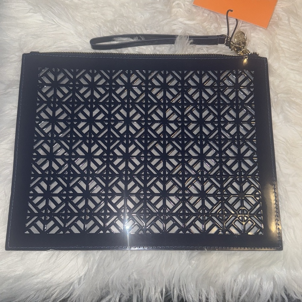 Tory Burch Blue Laser Cut Patent Leather Wristlet Pouch NWT - Picture 3 of 9